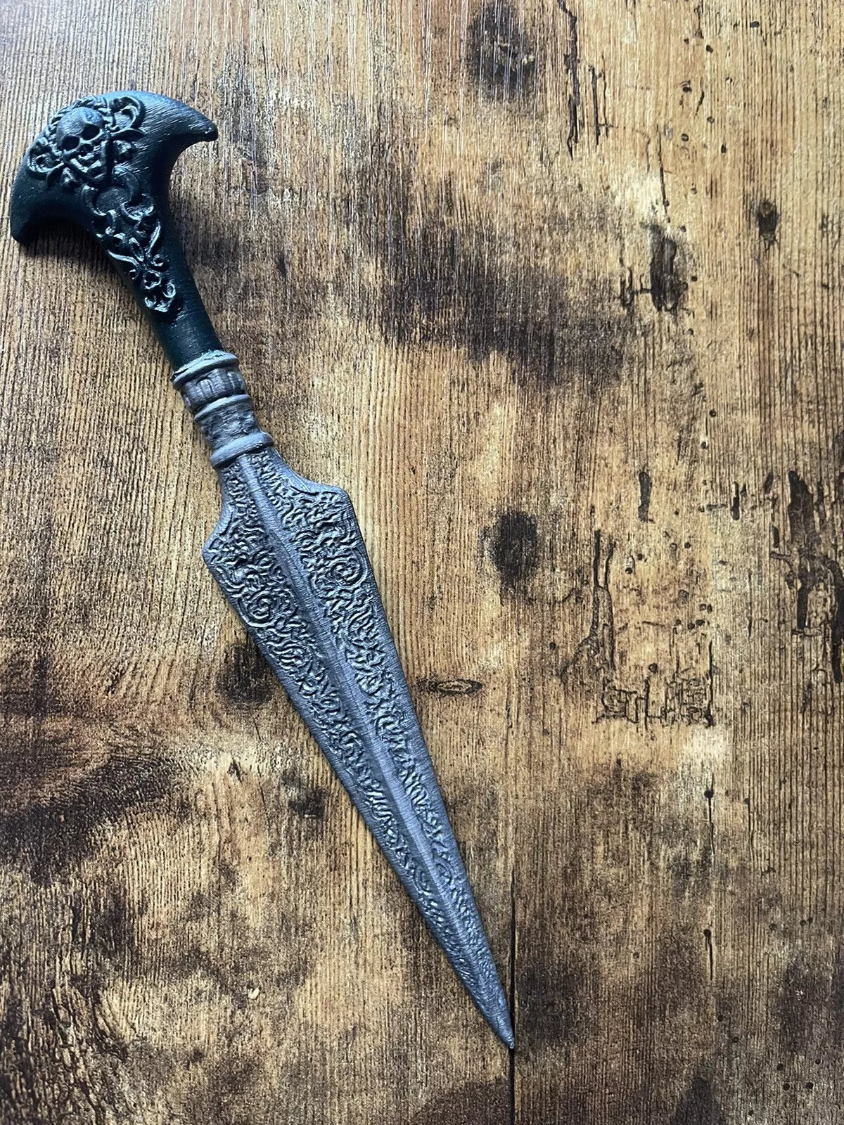 Full-size 3D-Printed Harry Potter - Bellatrix Lestrange Dagger Replica